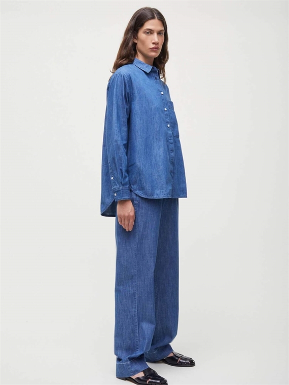 Aiayu Miles Bukser, Blue Jeans 